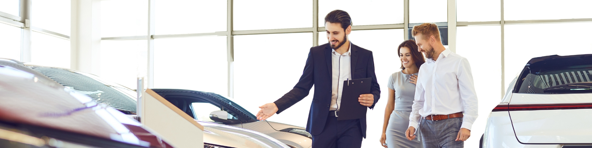 Page hero car dealers